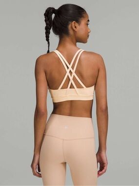 Lululemon Energy workout top Bra in Pale Linen size 8